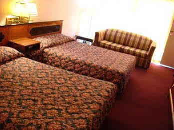 Gray Plaza Motel Benton Buitenkant foto
